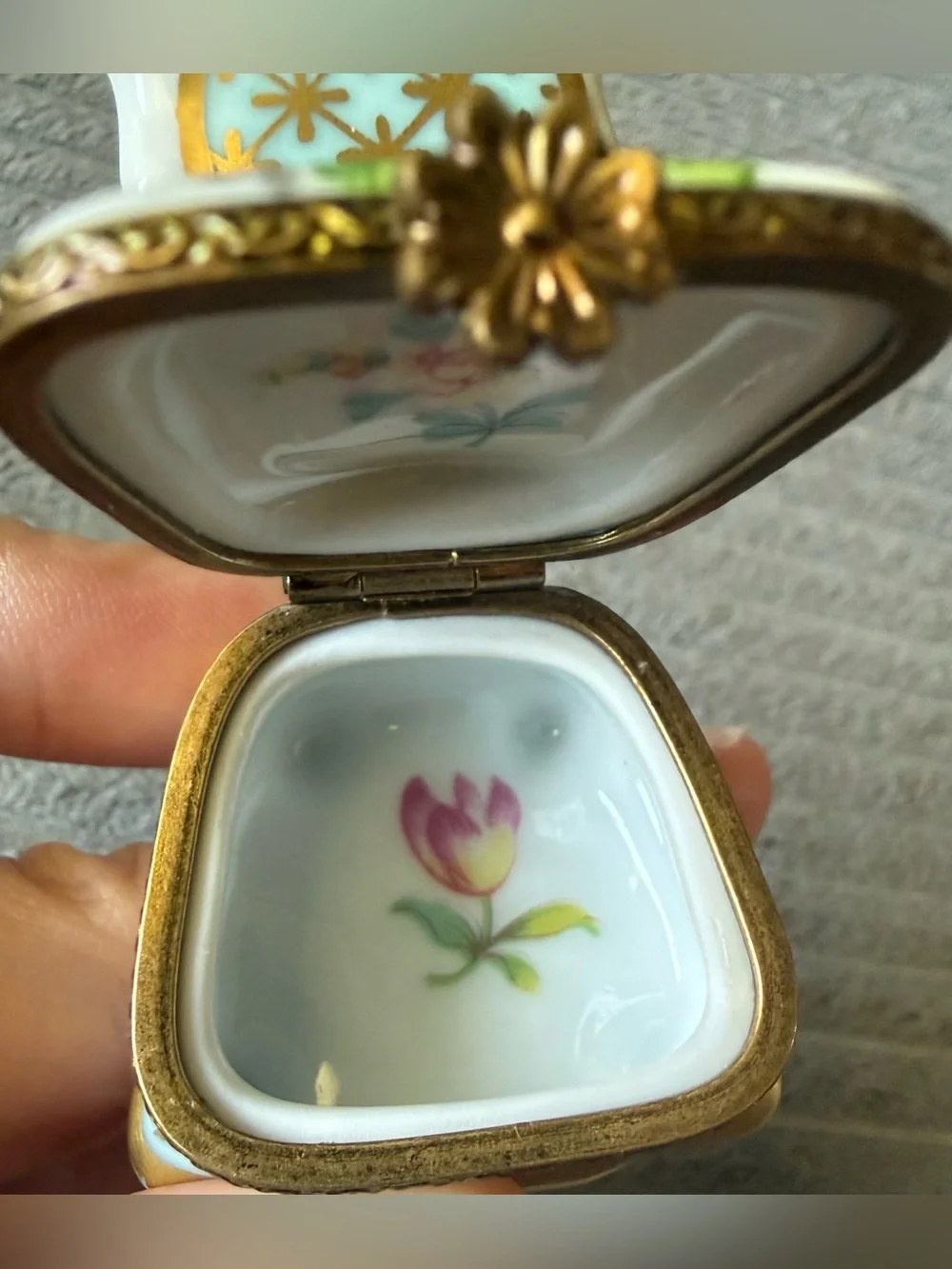 VTG Handpainted Jewelry Limoges France Chair Trinket Box Roses Floral Porcelain